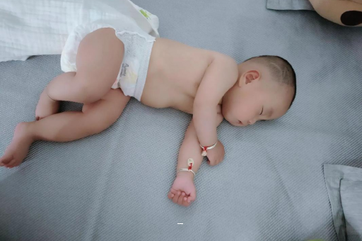 苏州孕妇肚脐周围发青
